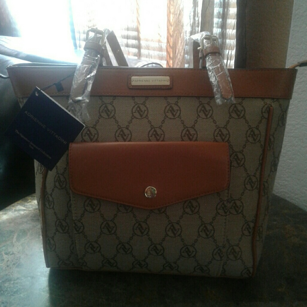 Adrienne Vittadini Tan Tote Bag